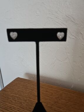 14kt White Gold Diamond Heart Shaped Earrings